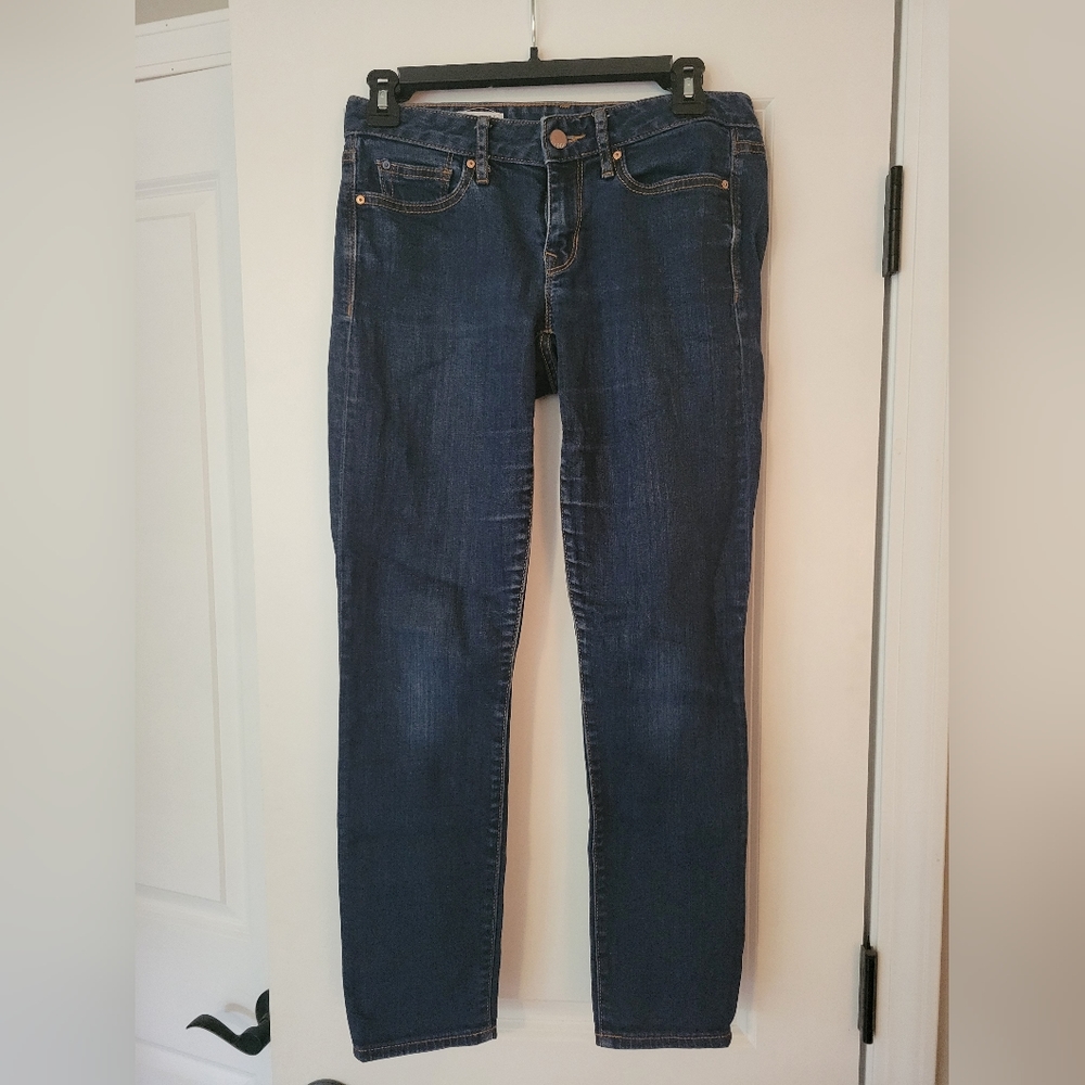 Gap "always skinny" dark wash jeans